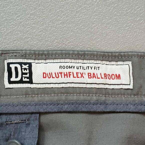 Duluth Trading Co Flex Ballroom Canvas Pants Men’s Size 46x30 Gray Workwear - Picture 10 of 13